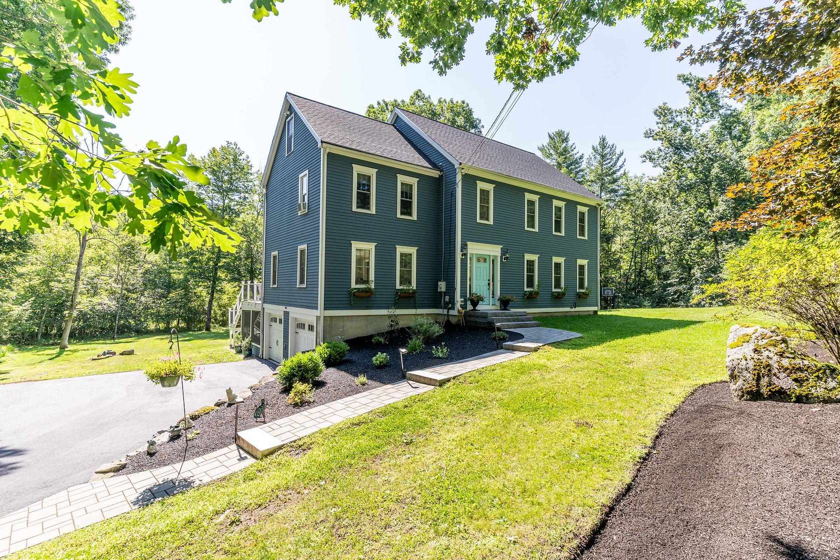 2.23 Acres of Land with Home for Sale in Durham, New Hampshire