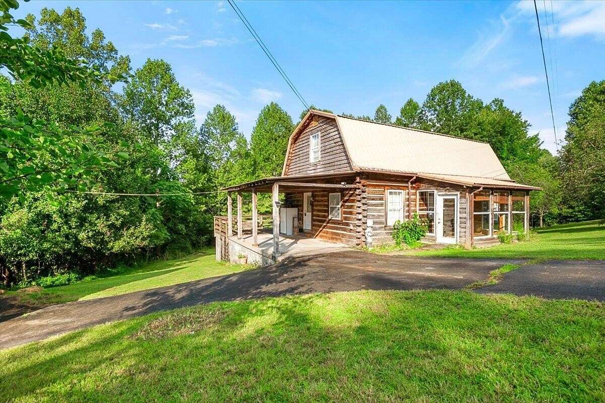 4.5 Acres of Land with Home for Sale in Corbin, Kentucky