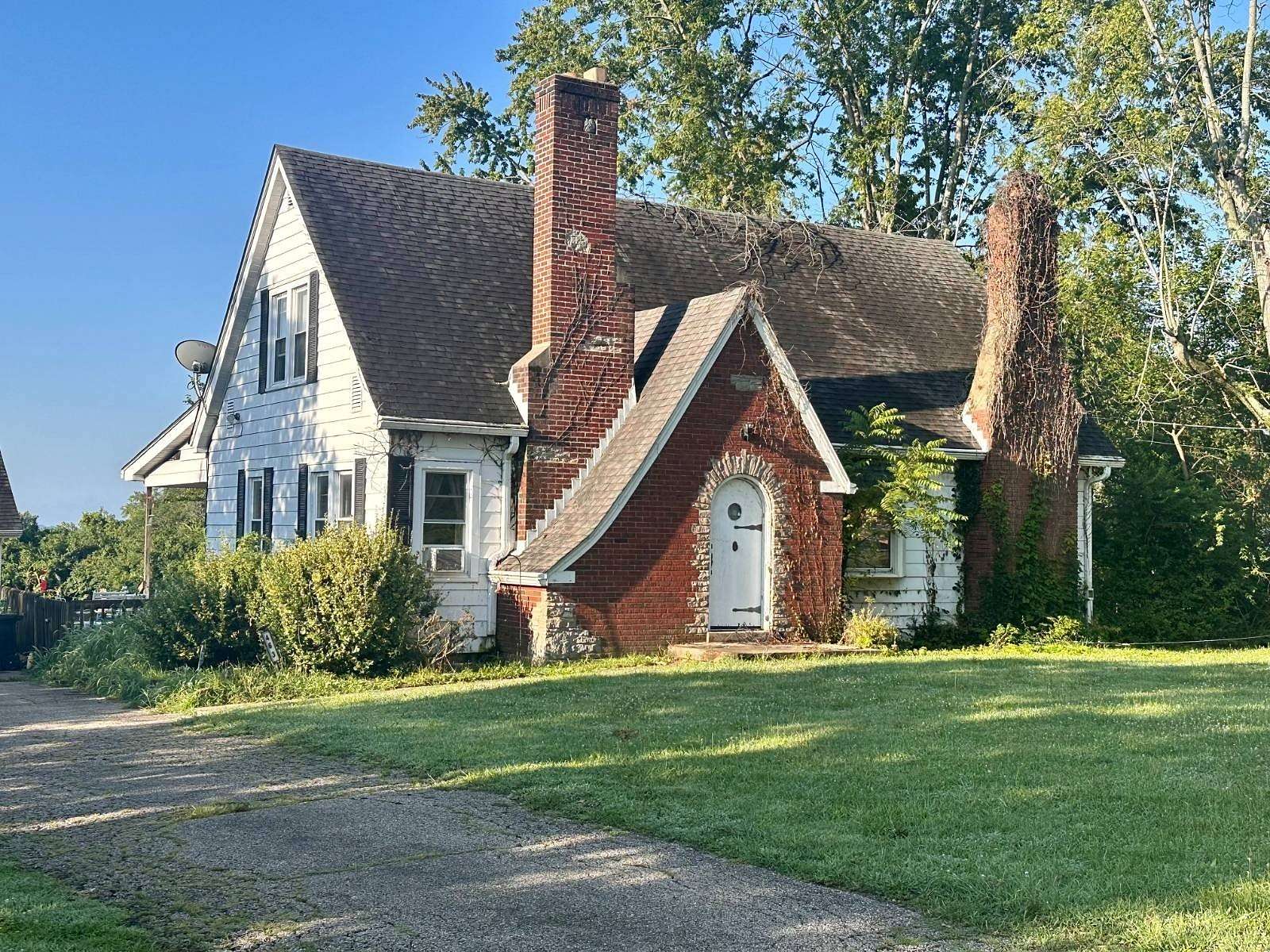 2.22 Acres of Land with Home for Auction in Hamilton, Ohio