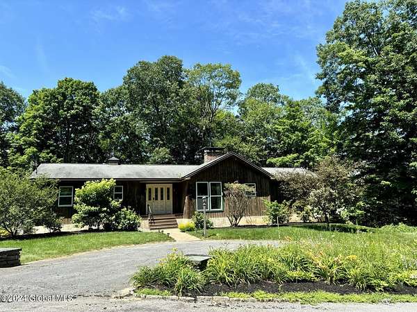 3.6 Acres of Land with Home for Lease in Saratoga Springs, New York