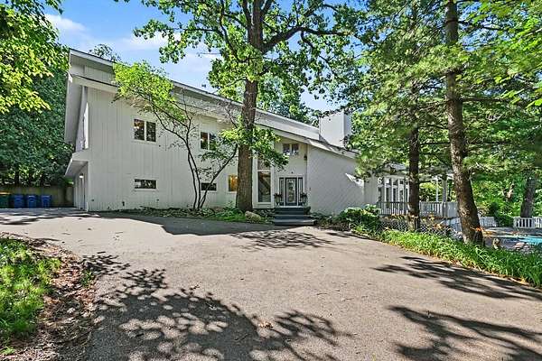 3.73 Acres of Land with Home for Sale in Joliet, Illinois