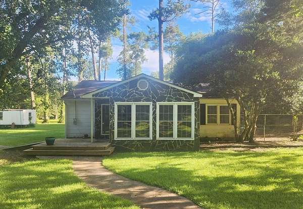2 Acres of Land with Home for Sale in Leesburg, Georgia