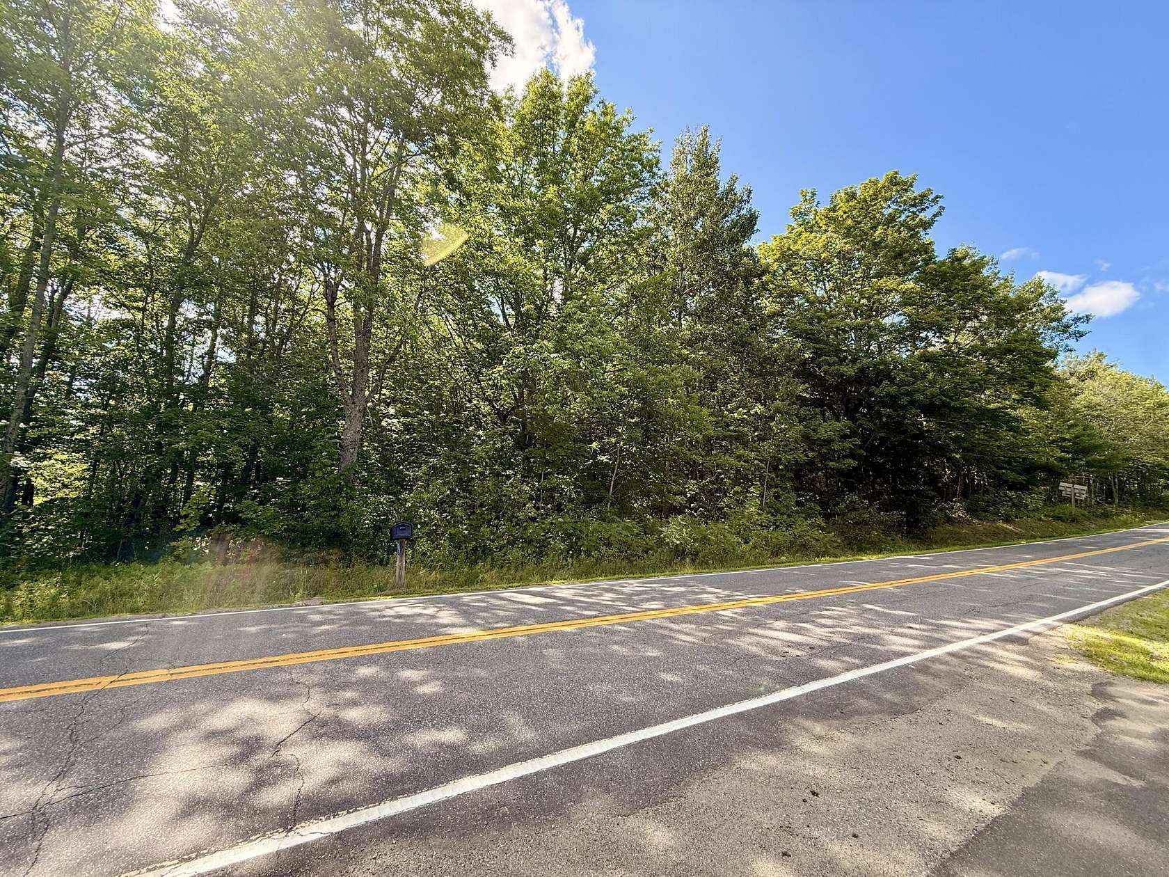 2 Acres of Residential Land for Sale in Washington, Maine