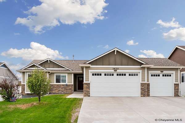 18 Acres of Land with Home for Sale in Cheyenne, Wyoming