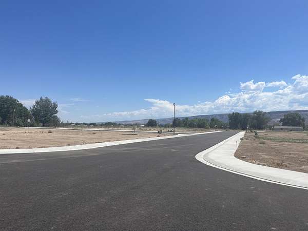 1 Acre of Residential Land for Sale in Fruita, Colorado