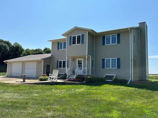9 Acres of Land with Home for Sale in Morris, Minnesota