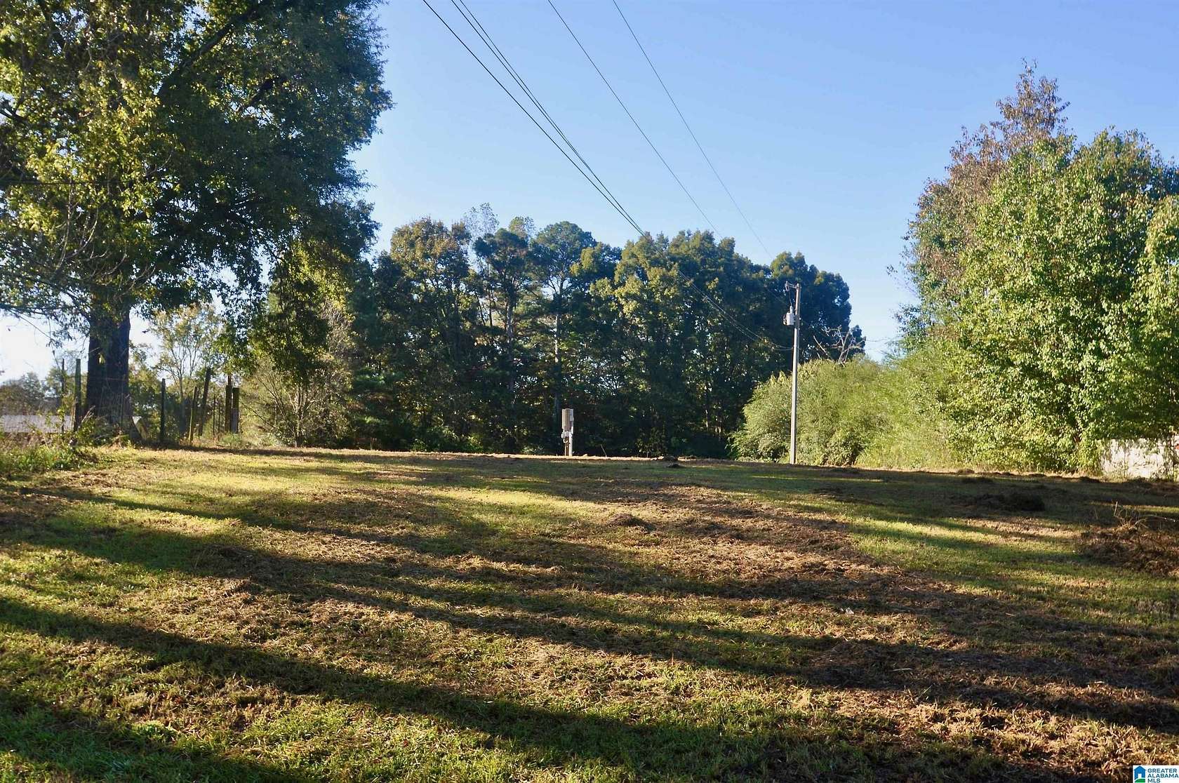 1.6 Acres of Land for Sale in Vinemont, Alabama