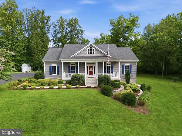 3 Acres of Land with Home for Sale in Amissville, Virginia