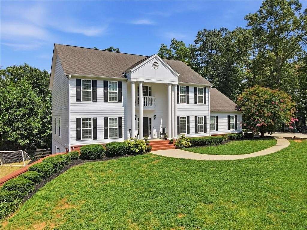 6 Acres of Land with Home for Sale in Dawsonville, Georgia