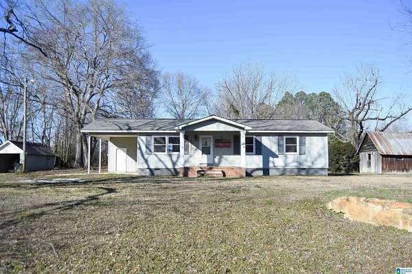 32.4 Acres of Land with Home for Sale in Anniston, Alabama