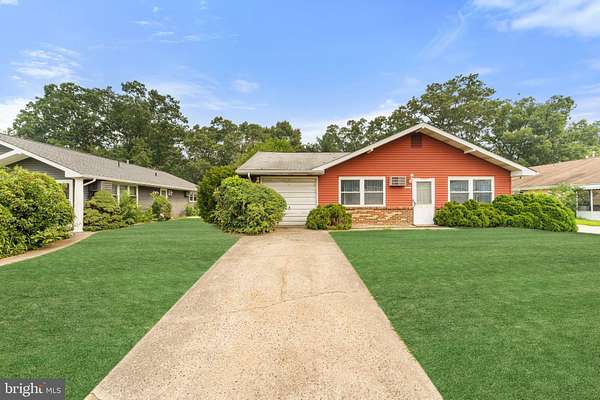18 Acres of Land with Home for Sale in Hammonton, New Jersey