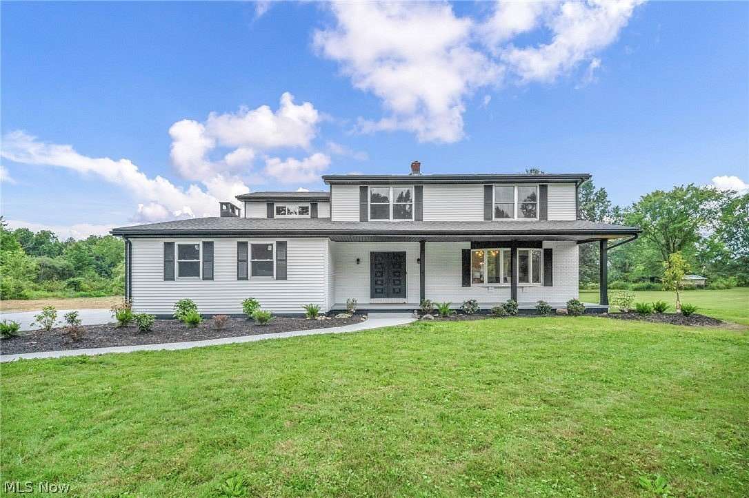 2.62 Acres of Land with Home for Sale in Southington, Ohio