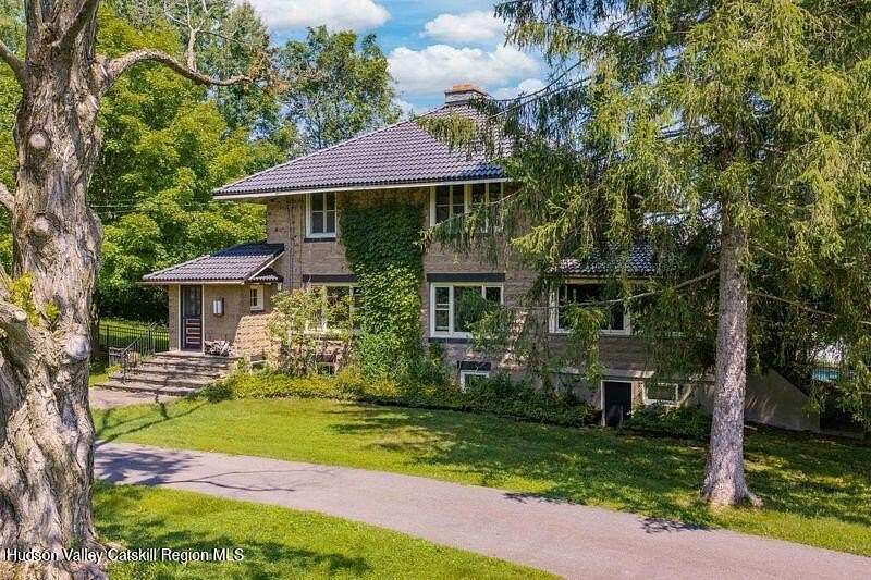 3.1 Acres of Land with Home for Sale in Saugerties, New York