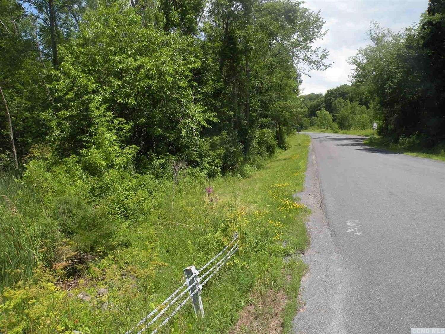 4.4 Acres of Mixed-Use Land for Sale in Coxsackie, New York