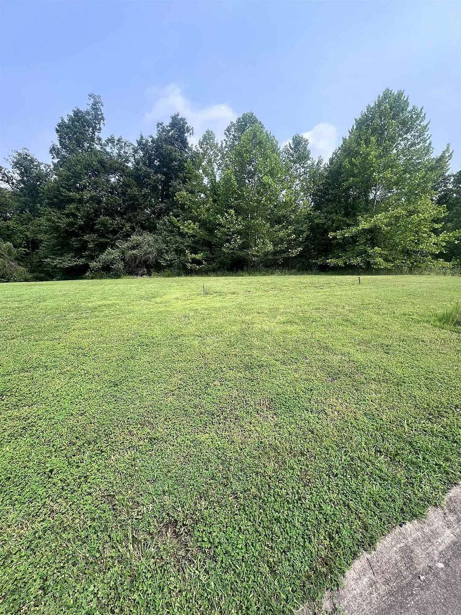 0.97 Acres of Residential Land for Sale in Scott Depot, West Virginia