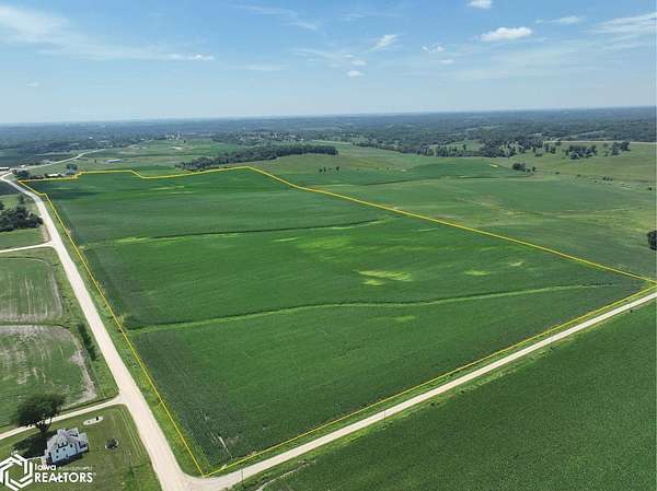 90.9 Acres of Agricultural Land for Sale in Anamosa, Iowa