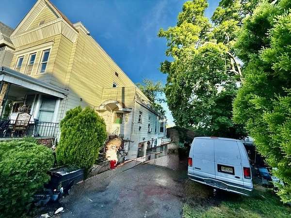 0.16 Acres of Land for Sale in Jersey City, New Jersey