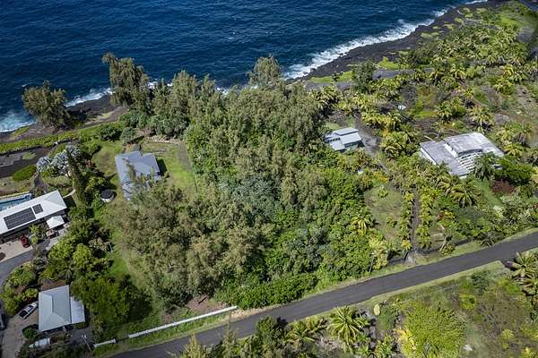 1 Acre of Residential Land for Sale in Keaau, Hawaii