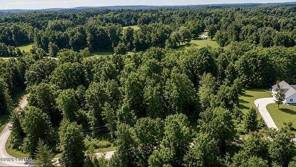 0.9 Acres of Residential Land for Sale in Lexington, Tennessee