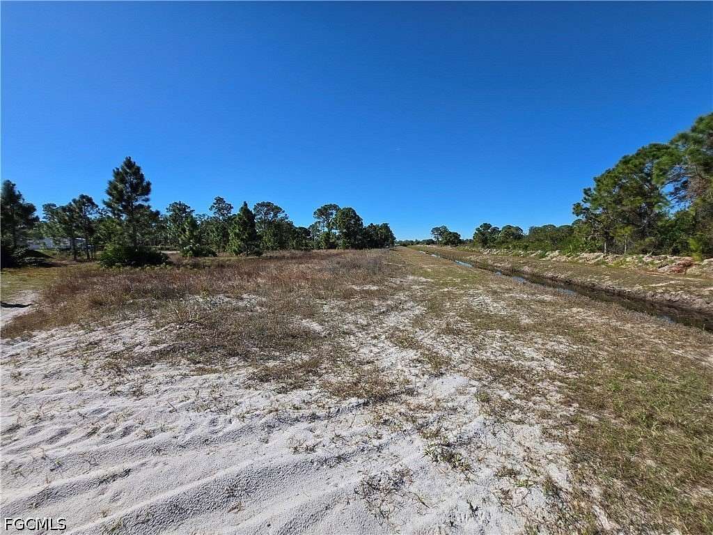 0.47 Acres of Residential Land for Sale in Lehigh Acres, Florida
