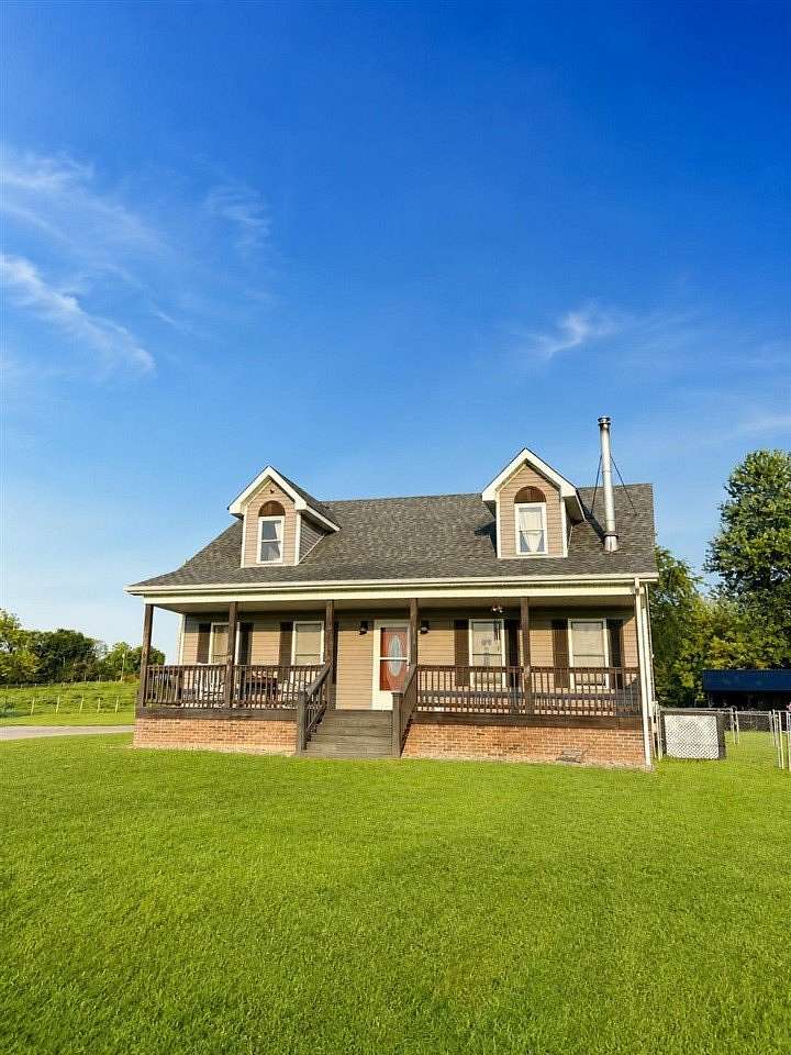 3.53 Acres of Land with Home for Sale in Cave City, Kentucky