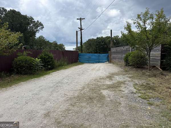 9.69 Acres of Mixed-Use Land for Sale in Grantville, Georgia
