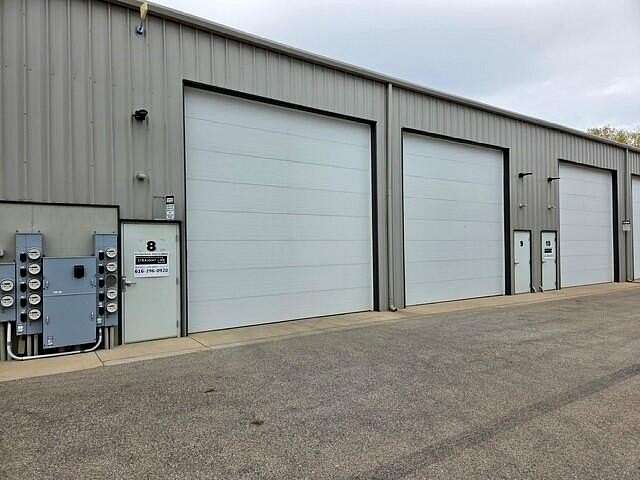 2.37 Acres of Improved Commercial Land for Sale in Ferrysburg, Michigan