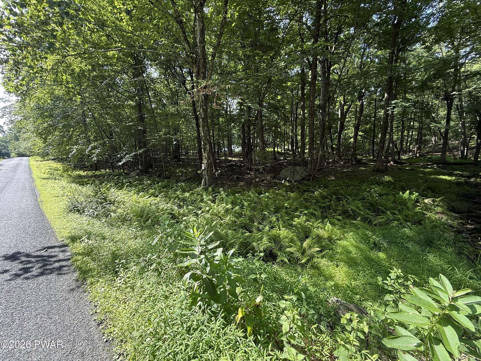 1.22 Acres of Residential Land for Sale in Dingmans Ferry, Pennsylvania