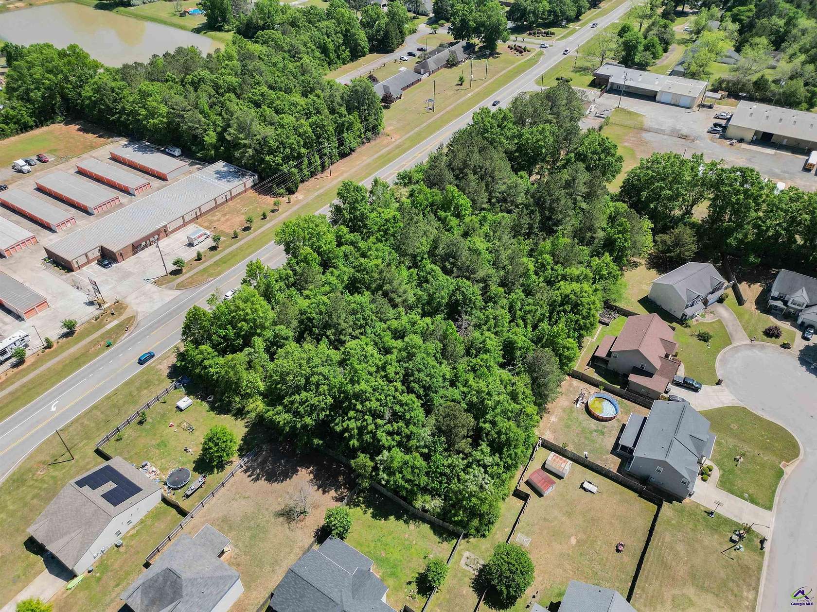 2 Acres of Commercial Land for Sale in Perry, Georgia