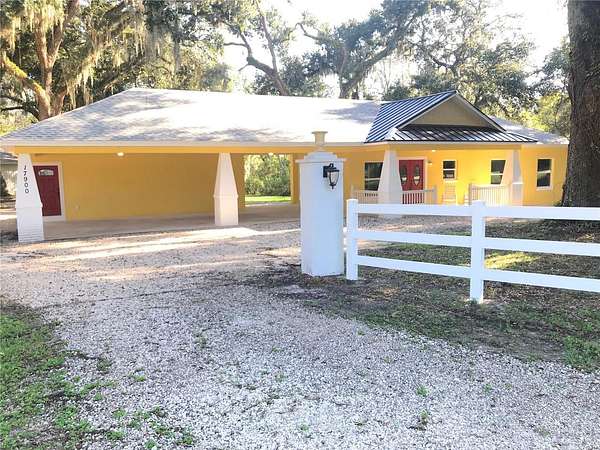 2.33 Acres of Land with Home for Lease in Clermont, Florida