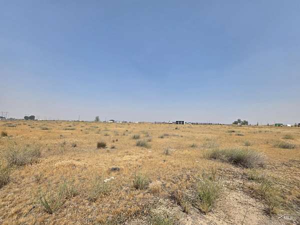 4.77 Acres of Residential Land for Sale in Mountain Home, Idaho
