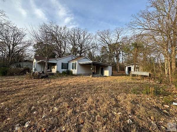 3.58 Acres of Land with Home for Sale in Hooks, Texas