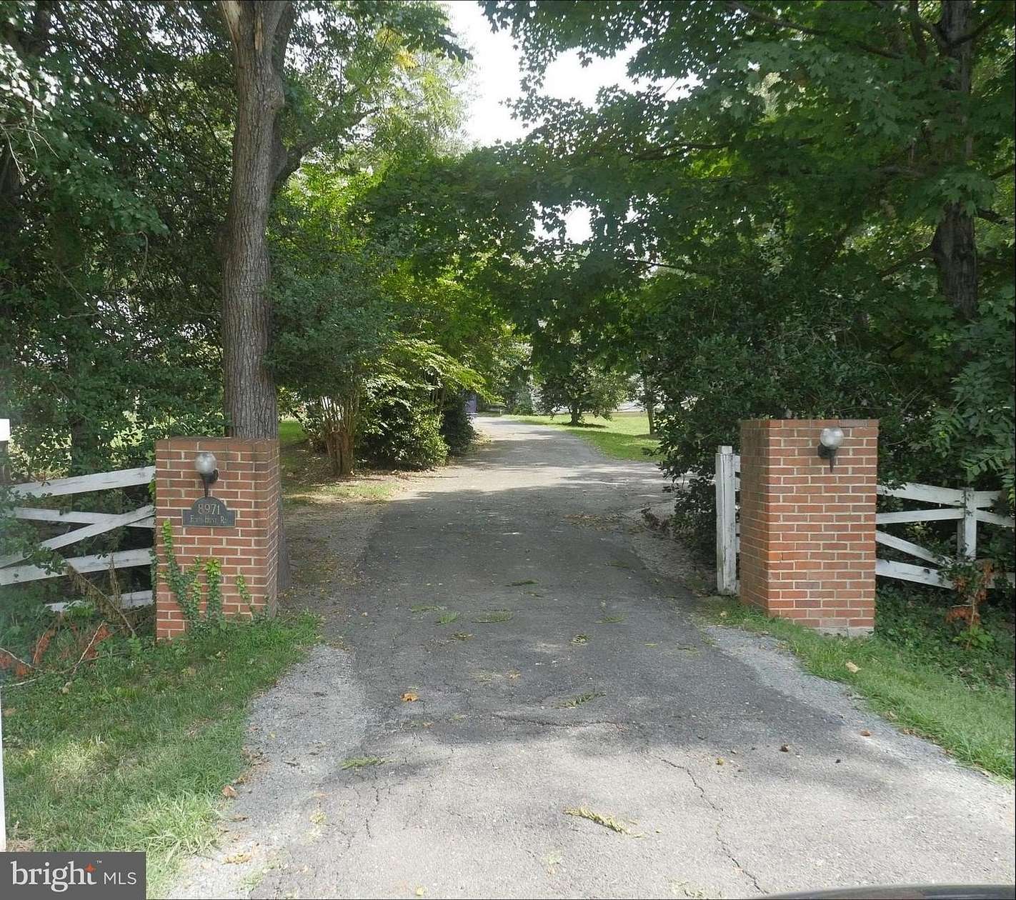 1 Acre of Residential Land for Sale in Alexandria, Virginia