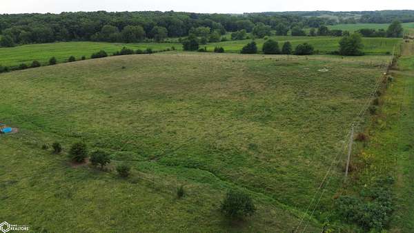 9 Acres of Land for Sale in Bloomfield, Iowa