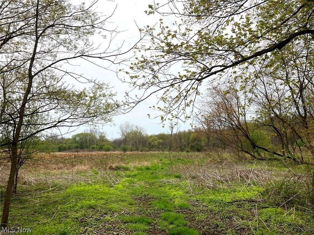 25.6 Acres of Land for Sale in Copley, Ohio