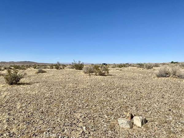 2.2 Acres of Land for Sale in Helendale, California