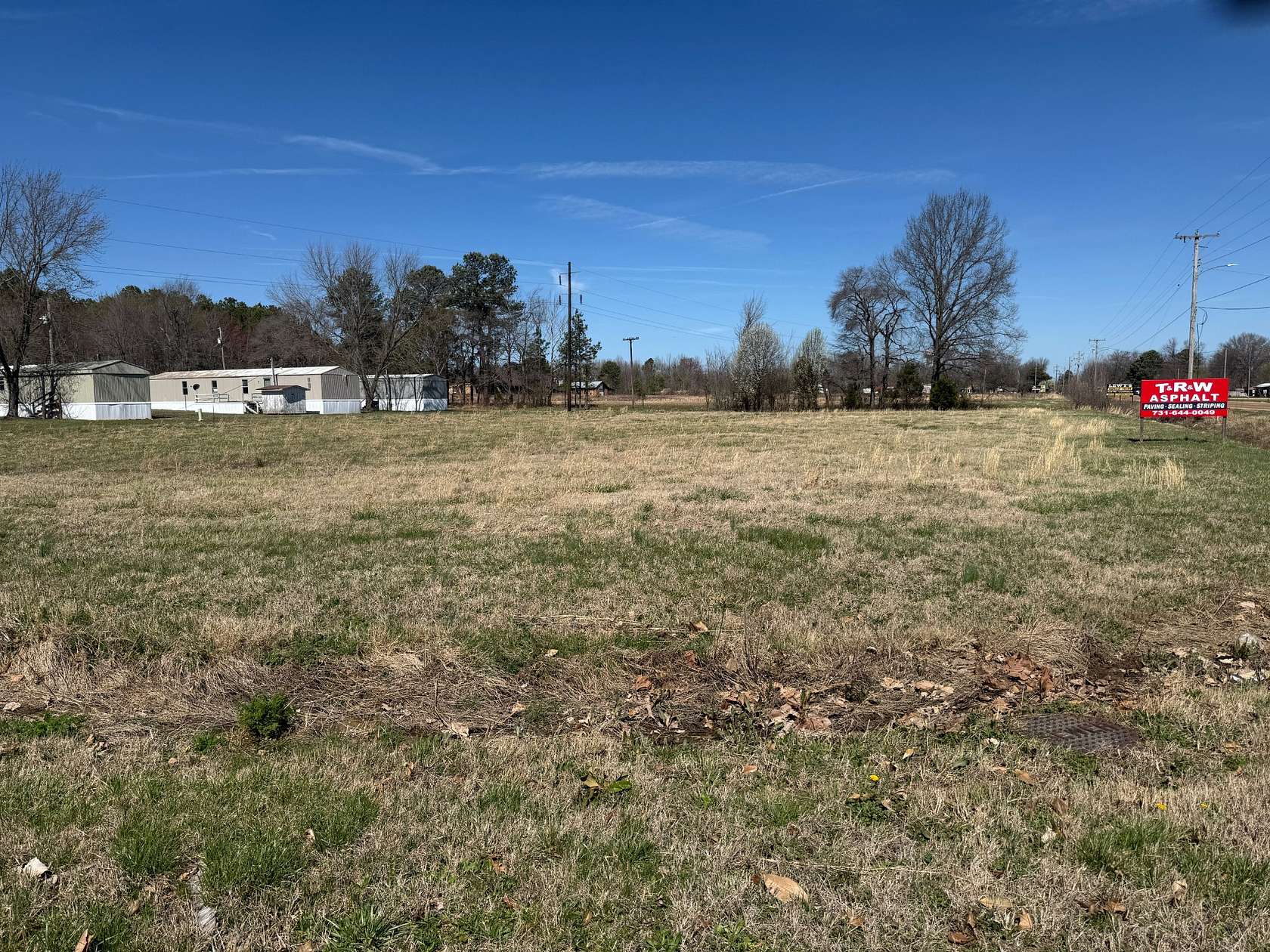 1.3 Acres of Commercial Land for Sale in Puryear, Tennessee