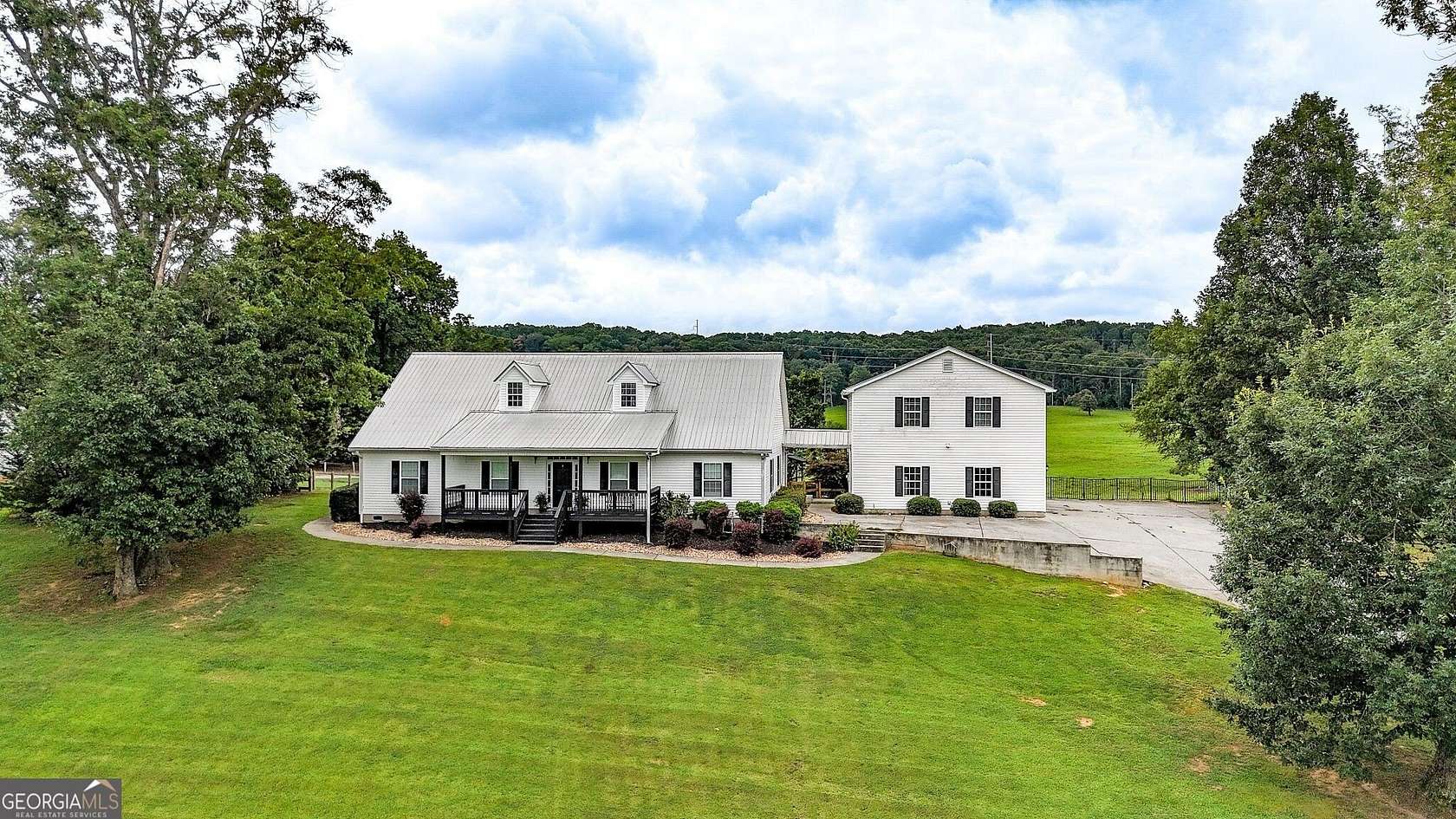 1.7 Acres of Land with Home for Sale in Cartersville, Georgia
