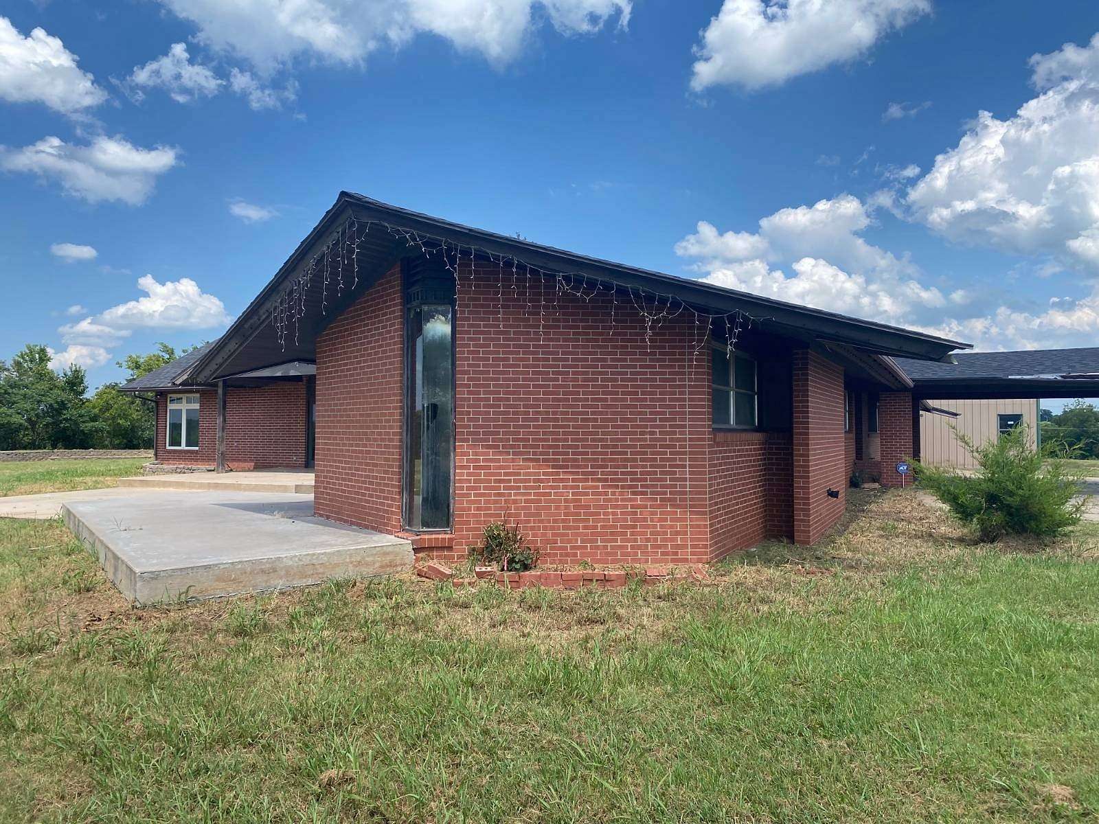 6.7 Acres of Land with Home for Sale in Pawnee, Oklahoma
