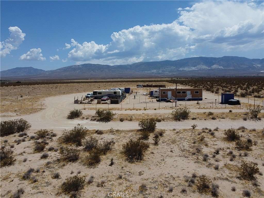 19.4 Acres of Land with Home for Sale in Lucerne Valley, California