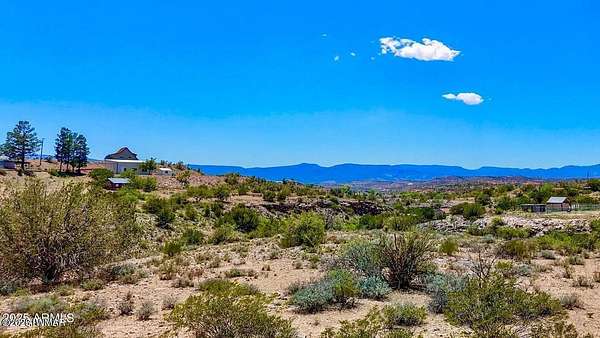 2 Acres of Residential Land for Sale in Rimrock, Arizona