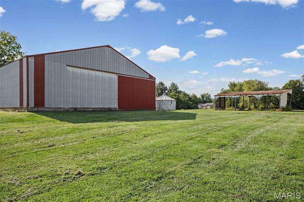 7.16 Acres of Residential Land for Sale in Troy, Illinois