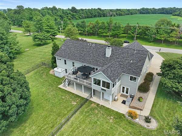 2 Acres of Land with Home for Sale in Edwardsville, Illinois