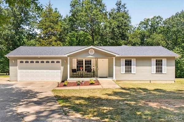 8 Acres of Land with Home for Sale in Hillsboro, Missouri