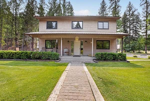 235 Acres of Land with Home for Sale in Danville, Washington