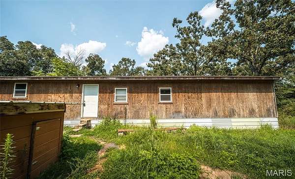 11.2 Acres of Land with Home for Sale in Montreal, Missouri