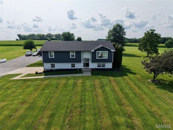 3 Acres of Land with Home for Sale in New London, Missouri