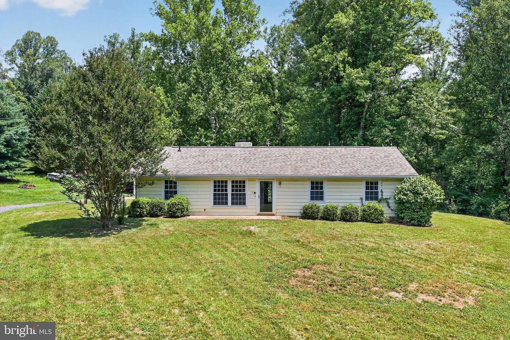 3 Acres of Land with Home for Sale in Amissville, Virginia