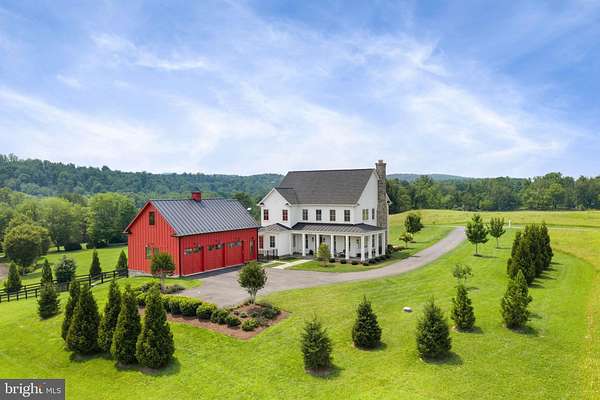 5.18 Acres of Land with Home for Sale in Middleburg, Virginia
