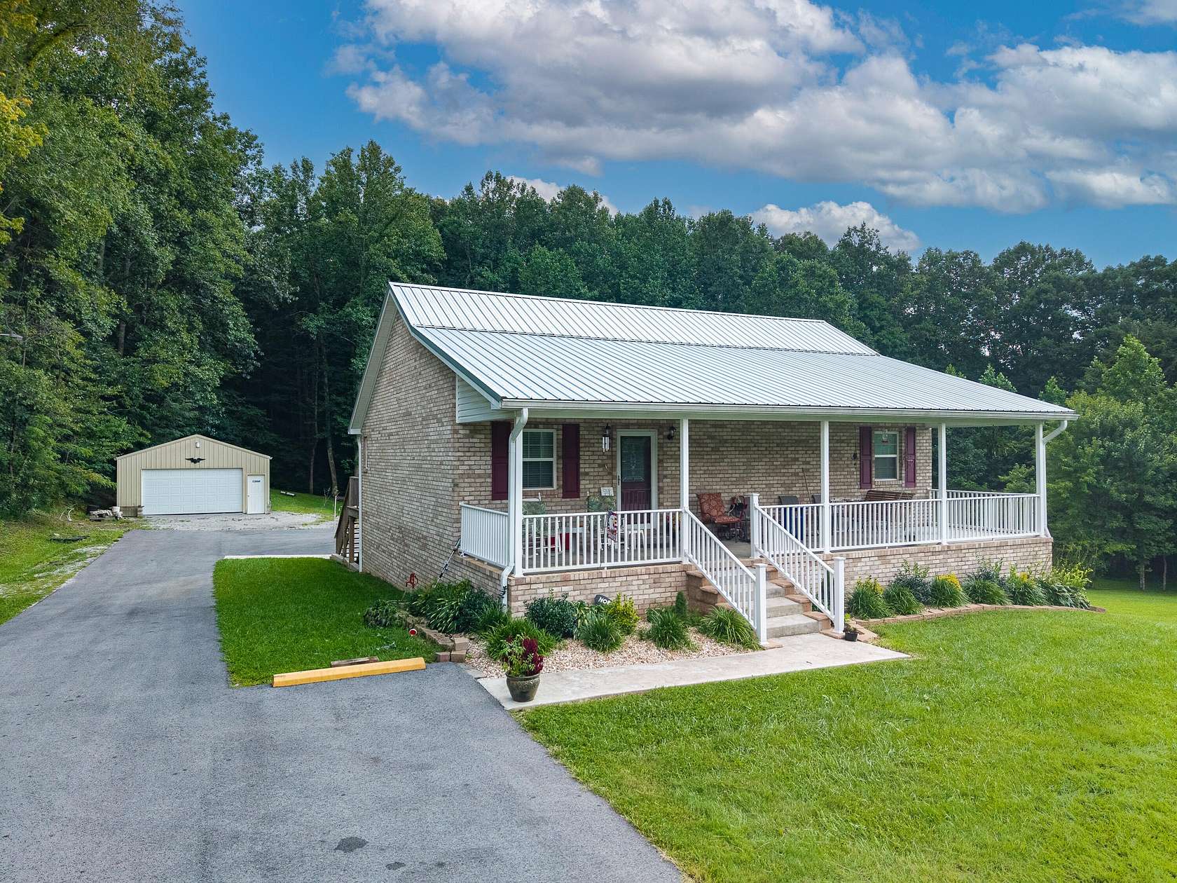 2 Acres of Land with Home for Sale in Nancy, Kentucky